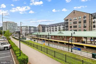 350 W Elm St, Conshohocken, PA 19428 - Photo 9