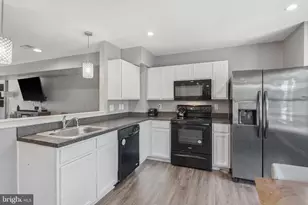 135 S Charlotte St, Pottstown, PA 19464 - Photo 11