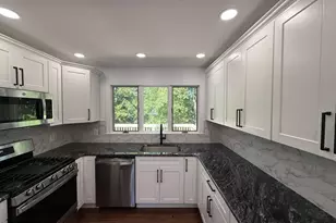 48 Walters Ln, Royersford, PA 19468 - Photo 13