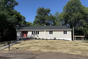 48 Walters Ln, Royersford, PA 19468 - Photo 1