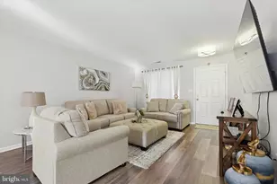 1613 Rosewood Ct, Pottstown, PA 19464 - Photo 5