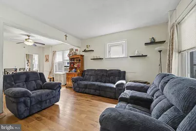 208 W 7th Avenue, Conshohocken, PA 19428 - Photo 7