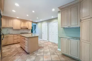 239 Copper Beech Dr, Blue Bell, PA 19422 - Photo 13