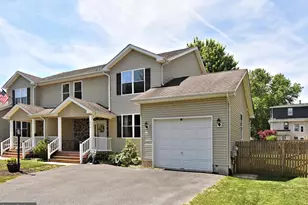 628 Jones Ave, Lansdale, PA 19446 - Photo 1