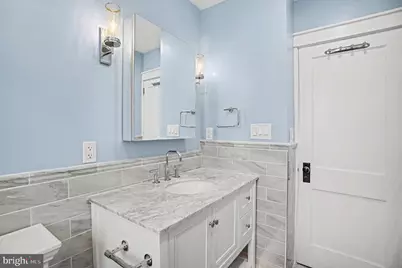 210 E 11th Avenue, Conshohocken, PA 19428 - Photo 23