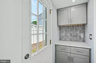 210 E 11th Ave, Conshohocken, PA 19428 - Photo 21
