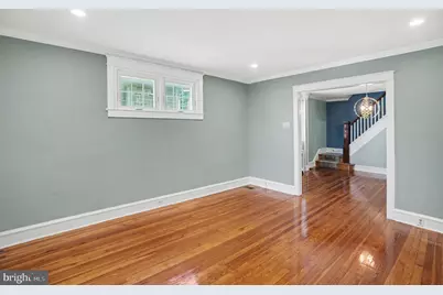 210 E 11th Avenue, Conshohocken, PA 19428 - Photo 9