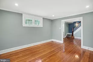 210 E 11th Ave, Conshohocken, PA 19428 - Photo 9