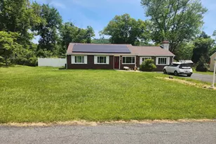 8 Mary Jane St, Schwenksville, PA 19473 - Photo 1
