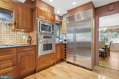 8210 Fairview Road, Elkins Park, PA 19027 - Photo 9