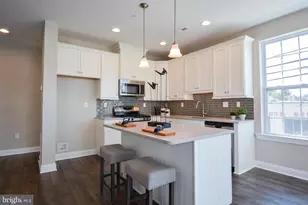 22 N Cannon Ave, Lansdale, PA 19446 - Photo 1