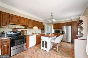 253 Master St, Pottstown, PA 19464 - Photo 11