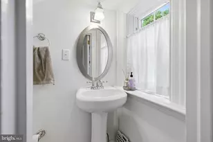1427 Orchard Way, Bryn Mawr, PA 19010 - Photo 19
