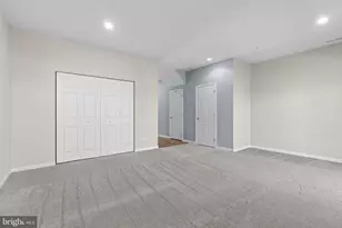 403 Ridgewood Dr, Royersford, PA 19468 - Photo 3