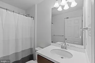 403 Ridgewood Dr, Royersford, PA 19468 - Photo 17