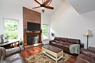 103 Chaucer Ct, Lansdale, PA 19446 - Photo 9