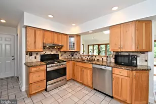 103 Chaucer Ct, Lansdale, PA 19446 - Photo 23