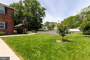 429 Edgemont Ave, Lansdale, PA 19446 - Photo 19