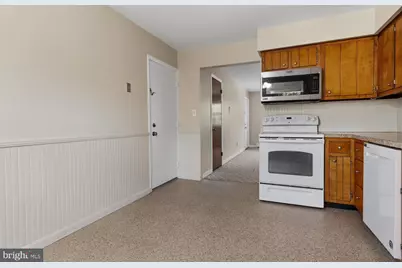 429 Edgemont Avenue #3, Lansdale, PA 19446 - Photo 3