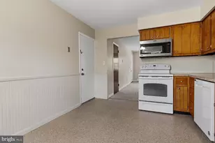 429 Edgemont Ave, Lansdale, PA 19446 - Photo 3