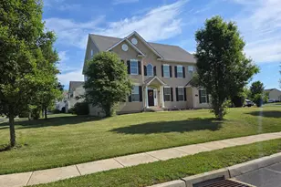100 Lilac Ln, Gilbertsville, PA 19525 - Photo 3