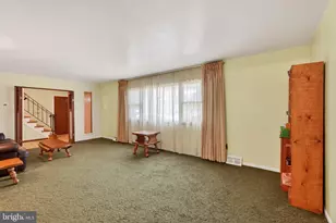 712 Meadowlark Rd, Norristown, PA 19403 - Photo 5
