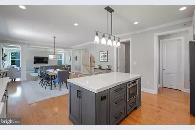 122 Sebastian Ln, Plymouth Meeting, PA 19462 - Photo 9