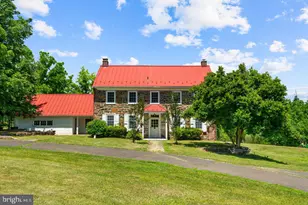 201 E Moyer Rd, Pottstown, PA 19464 - Photo 1