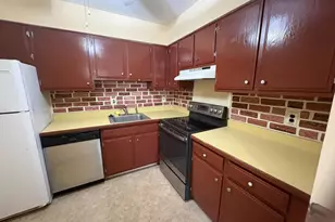 1414 Whitpain Hills, Blue Bell, PA 19422 - Photo 5
