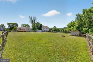 2519 Jane Ln, Gilbertsville, PA 19525 - Photo 3