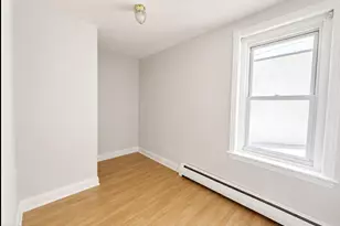 133 N 3rd Ave, Royersford, PA 19468 - Photo 11