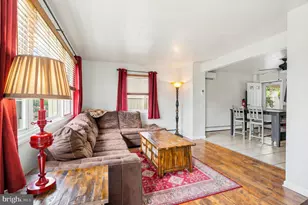 365 W King St, Pottstown, PA 19464 - Photo 3