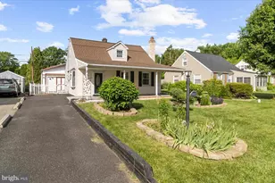 1933 Clearview Ave, Jeffersonville, PA 19403 - Photo 1