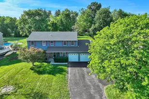 672 Brighton Dr, Hatfield, PA 19440 - Photo 3