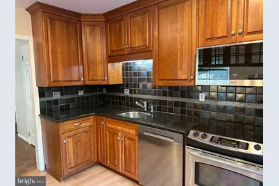 100 Llanalew Road #7, Haverford, PA 19041 - Photo 3
