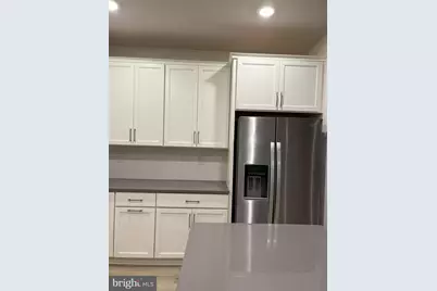 114 Continental Way, Bridgeport, PA 19405 - Photo 17