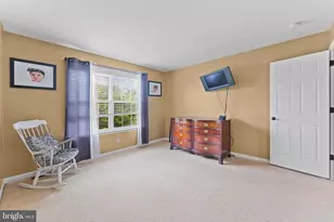 114 Lawrence Dr, Gilbertsville, PA 19525 - Photo 27