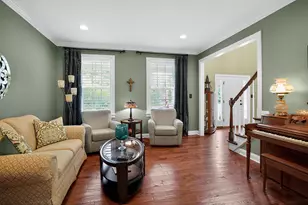 5967 Woodridge Dr, Green Lane, PA 18054 - Photo 5