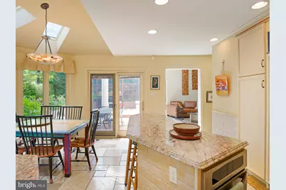 543 Foxglove Lane, Wynnewood, PA 19096 - Photo 17