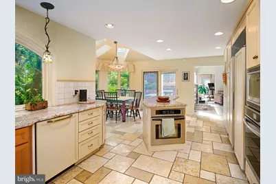 543 Foxglove Lane, Wynnewood, PA 19096 - Photo 15