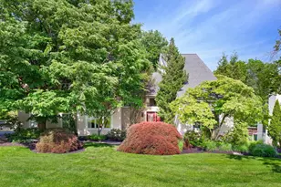 543 Foxglove Ln, Wynnewood, PA 19096 - Photo 1