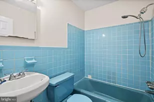 190 Maple Ave, Belmont Hills, PA 19004 - Photo 13
