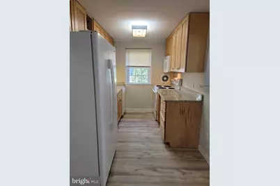 230 N Essex Avenue #1ST, Narberth, PA 19072 - Photo 7
