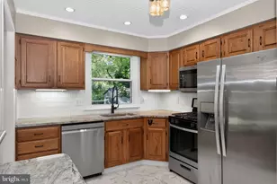701 Abbey Ln, Lansdale, PA 19446 - Photo 11