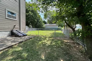 327 Garden Ave, Horsham, PA 19044 - Photo 13