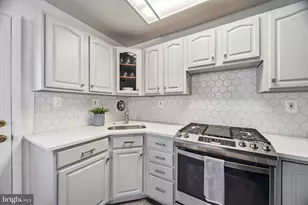 2452 Arlington Ave, Abington, PA 19001 - Photo 11