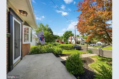 2452 Arlington Avenue, Abington, PA 19001 - Photo 3