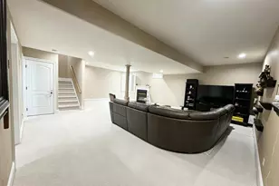 562 Farmdale Cir, Blue Bell, PA 19422 - Photo 27