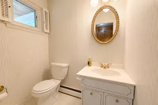 416 Jennifer Ln, Norristown, PA 19403 - Photo 11