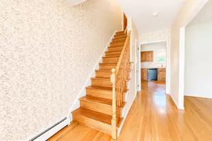 416 Jennifer Ln, Norristown, PA 19403 - Photo 3
